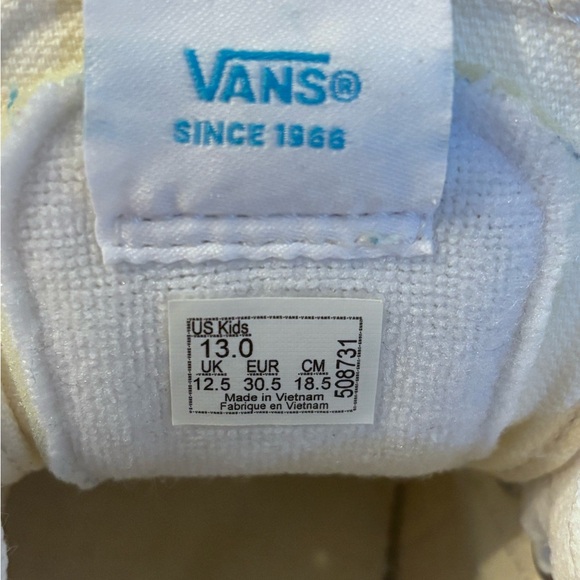 Girls VANS 
SK8-Hi High-Top Rainbow Sneakers - Picture 5 of 5